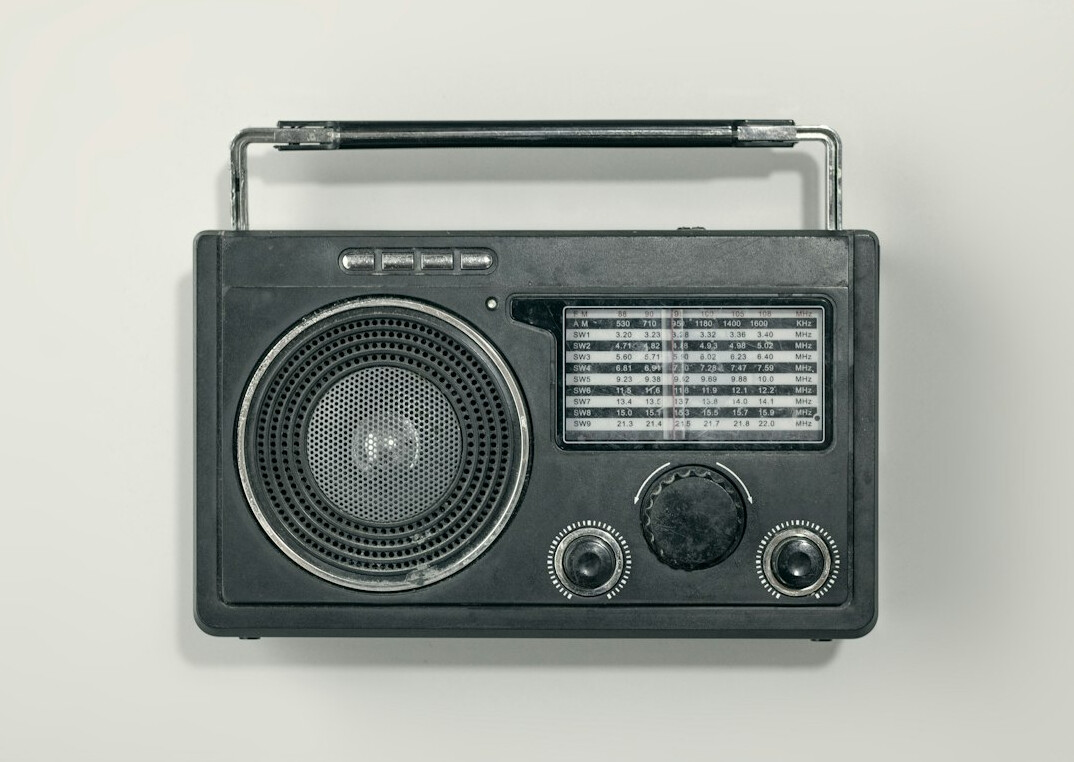 old radio advertisement